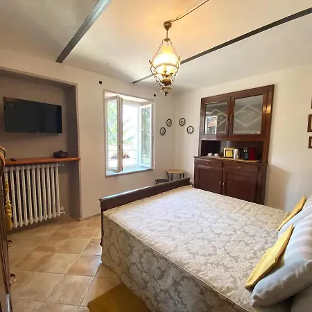 Kır Evi Cascina Mombello *