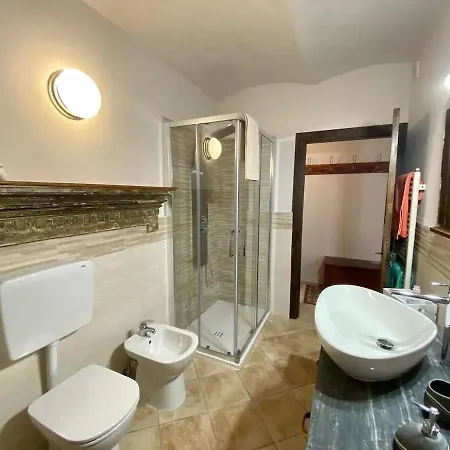 Cascina Mombello Landhaus